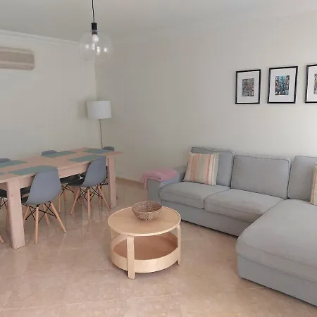 Casa Rika - *